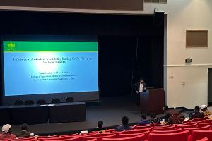 Sudip presenting his work in NAPA 2024