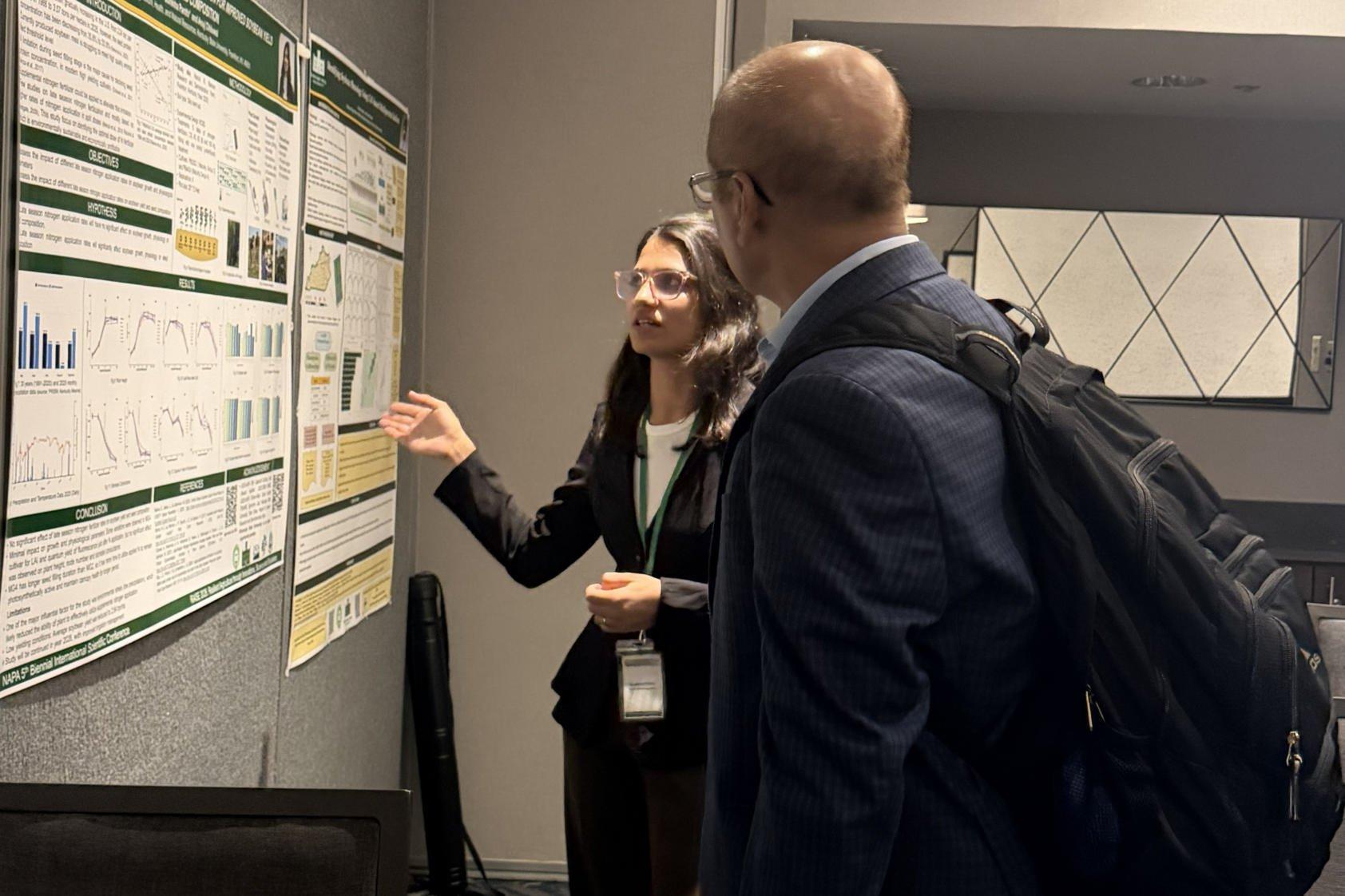 Surekha explaining her poster