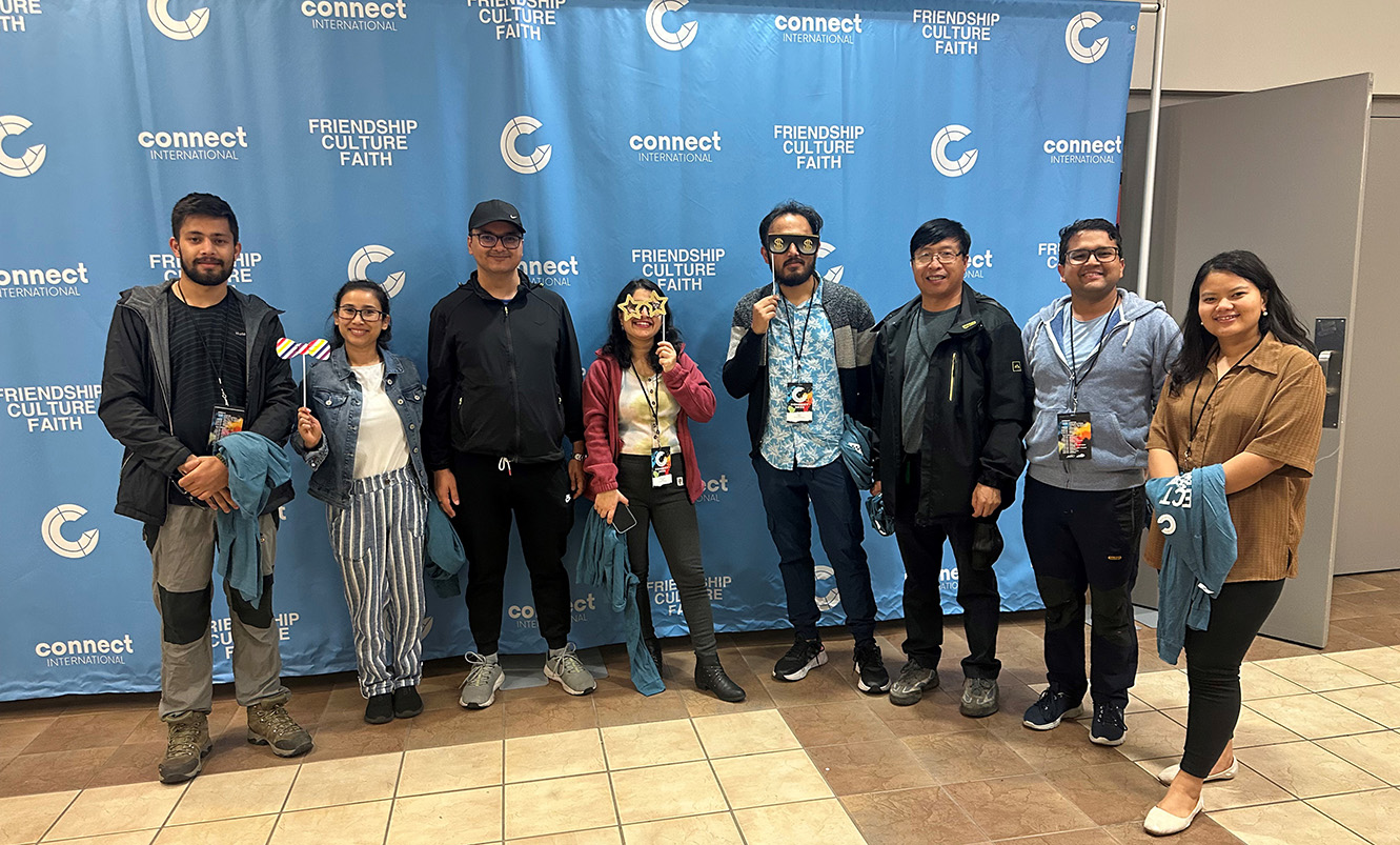 Fulbright scholars group shot