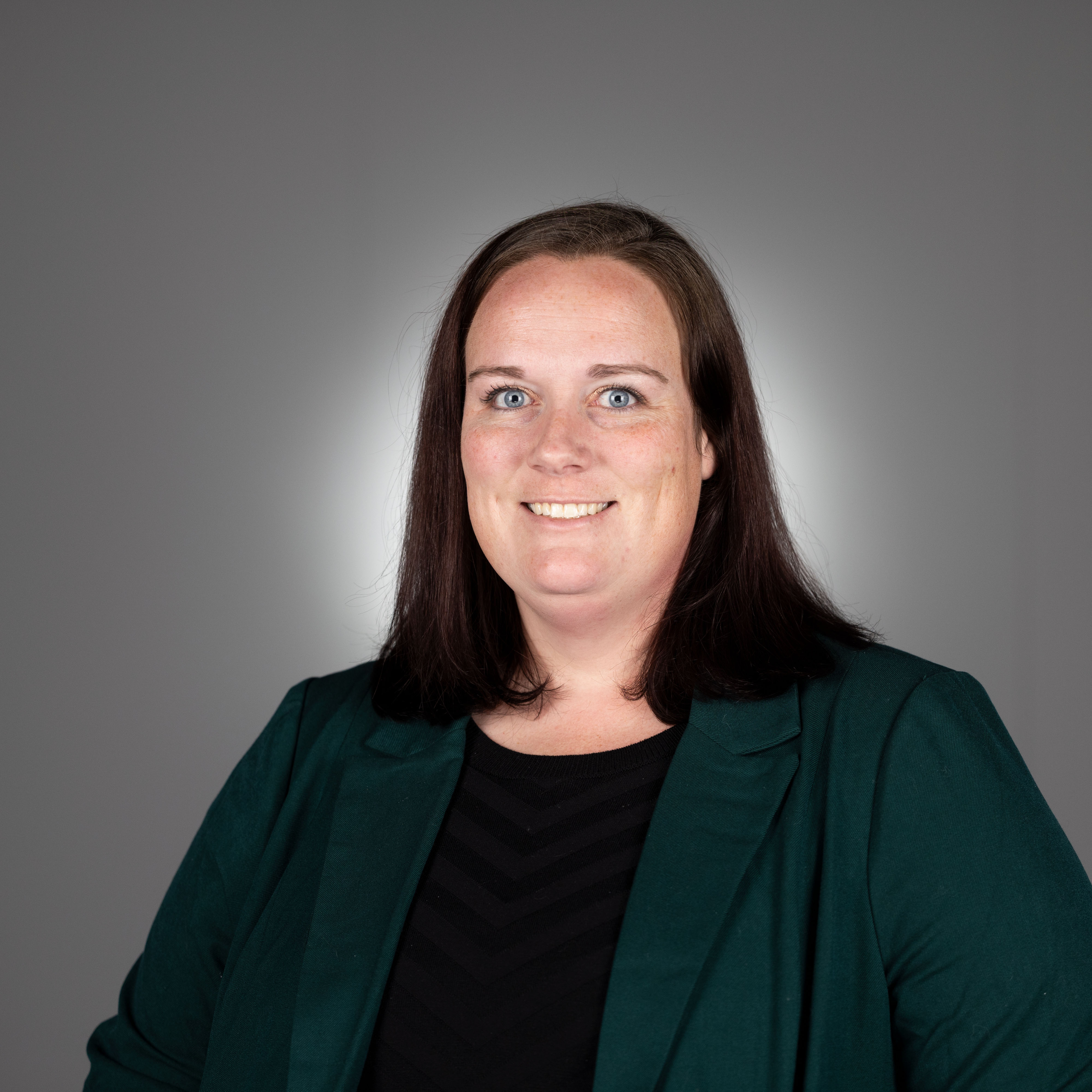 Dr. Sarah Carr