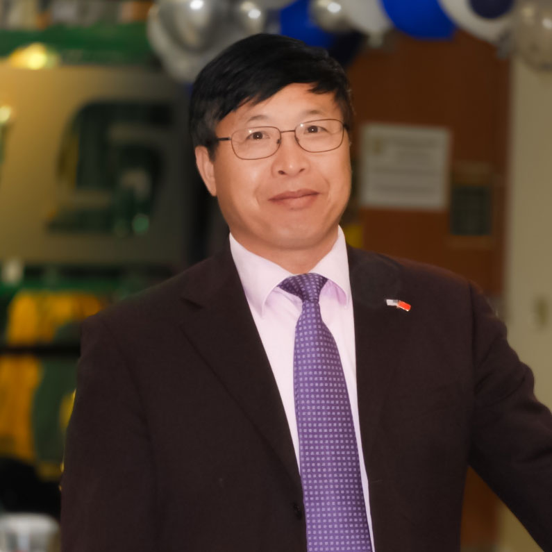 Picture of Eric Yang Picture of Eric Yang